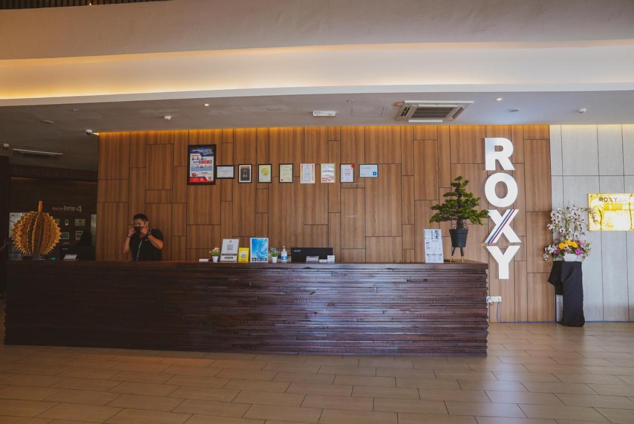 Roxy Hotel Serian Eksteriør bilde